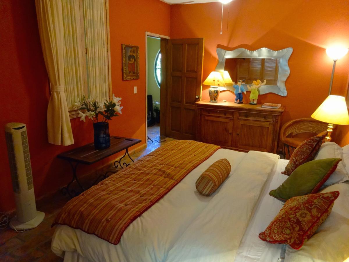 Casa Calderoni Panzió San Miguel de Allende Kültér fotó